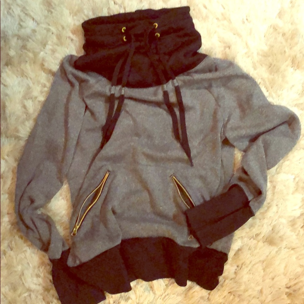 Under Armour Yoga Sweatshirt